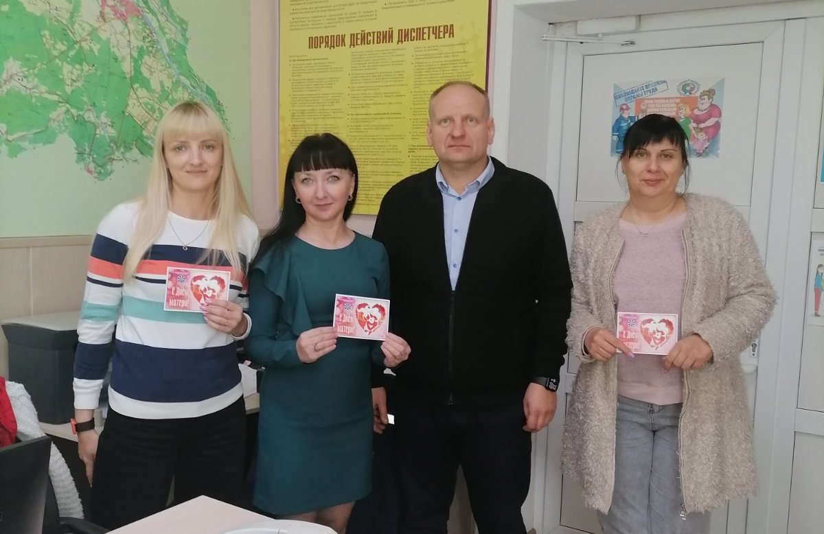 «Поздравим маму вместе!», «Поздравим папу вместе!»0