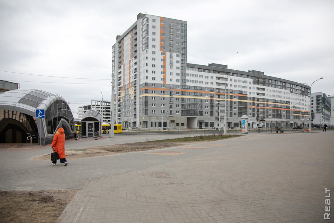 Однушку без отделки тут продают за&nbsp;65 тысяч долларов. Посмотрели, как строится Лошица-7