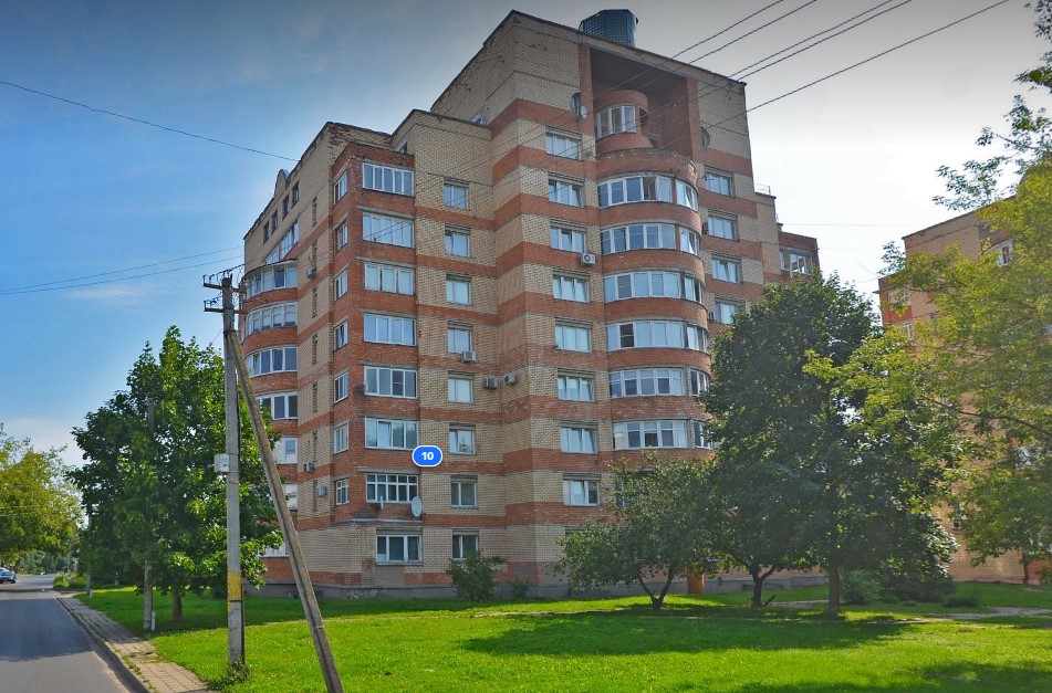 В&nbsp;этом доме жила могилевская элита 90-х. А&nbsp;сейчас в&nbsp;нем продают интересную квартиру