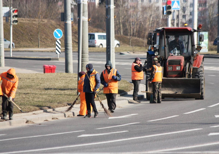 «Зеленстрой» Московского района столицы приступил к весенним работам3