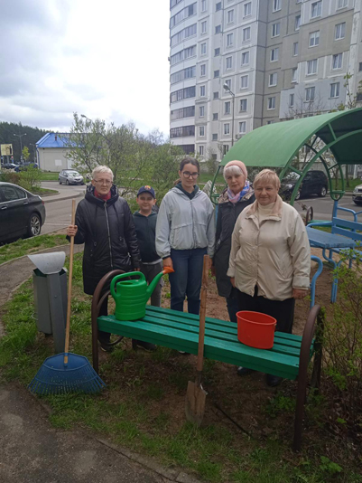 Большой субботник прошел в Первомайском районе Минска3