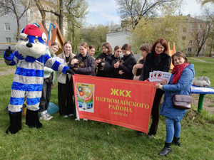 Большой субботник прошел в Первомайском районе Минска0