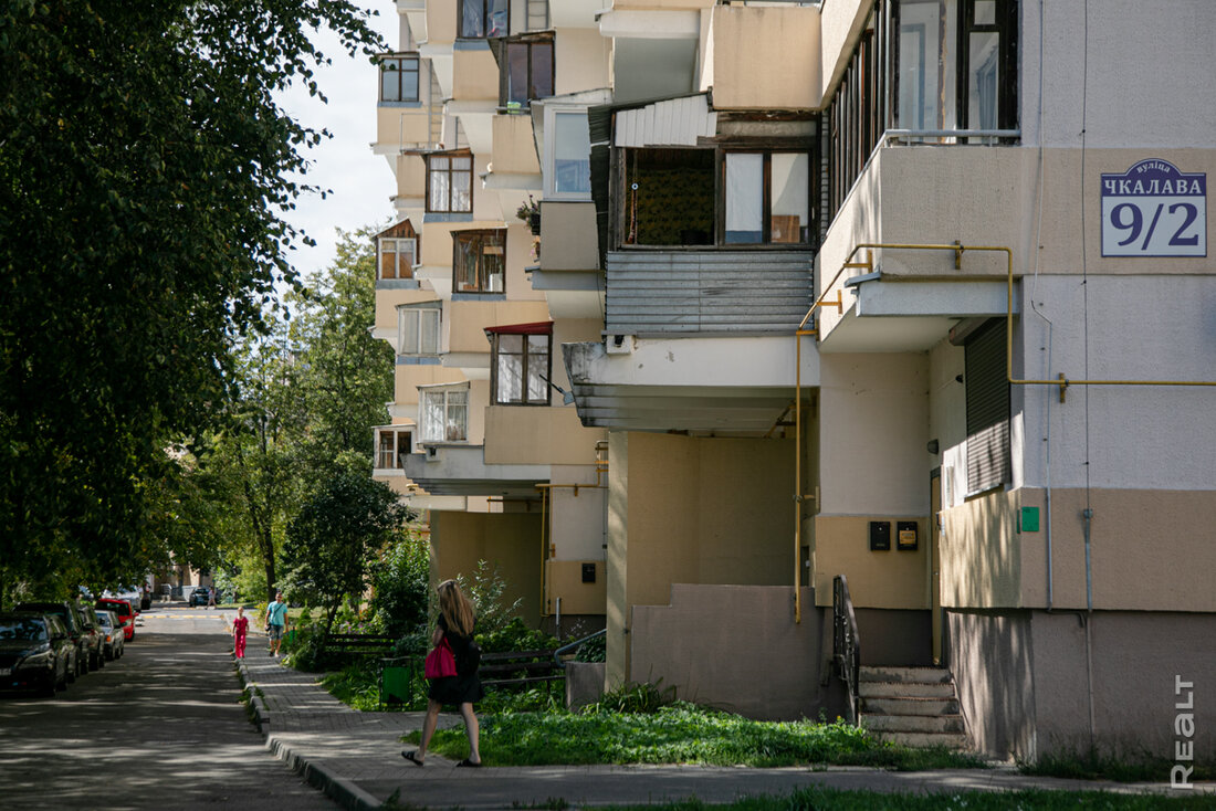 &laquo;Получить тут квартиру было очень престижно&raquo;. Как живется в&nbsp;модернистском доме железнодорожников